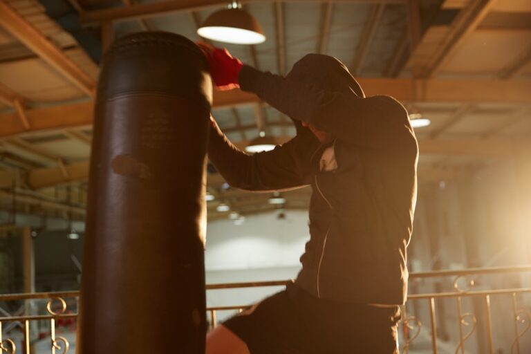 🥊 MMA Handschoenen van Fitwinkel.be: Mijn Persoonlijke Ervaring & Tips